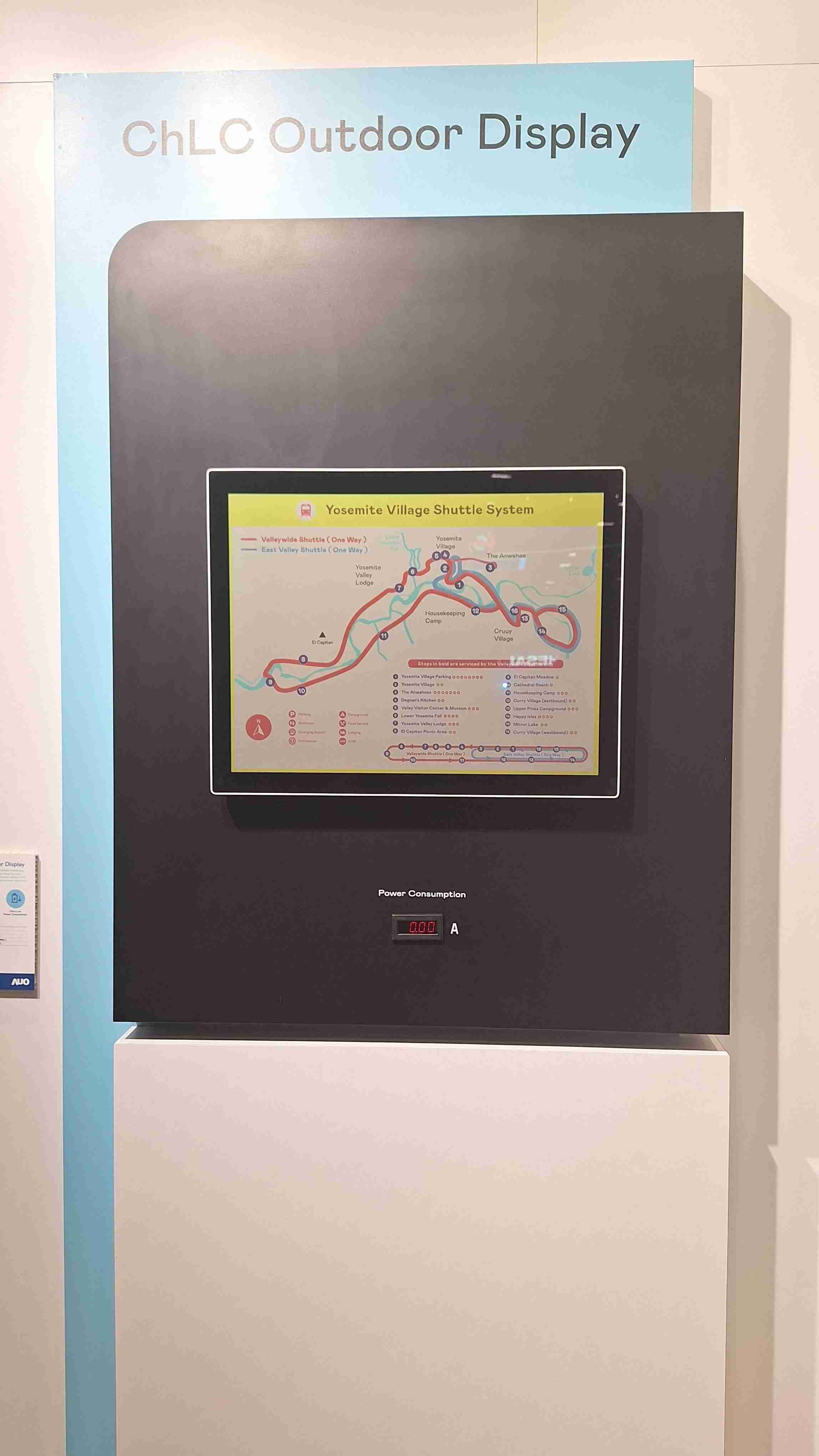 欧陆注册的「胆固醇液晶超低耗能户外全彩显示器」不只环保省电，，，且符合户外严苛使用环境，，，，拥有在摄氏-30度至85度下的宽温使用优势，，并且强光愈强愈能呈现绝佳的色彩饱和度及显示效果，，，易于安装的特性将成为户外电子看板的新首选。。。