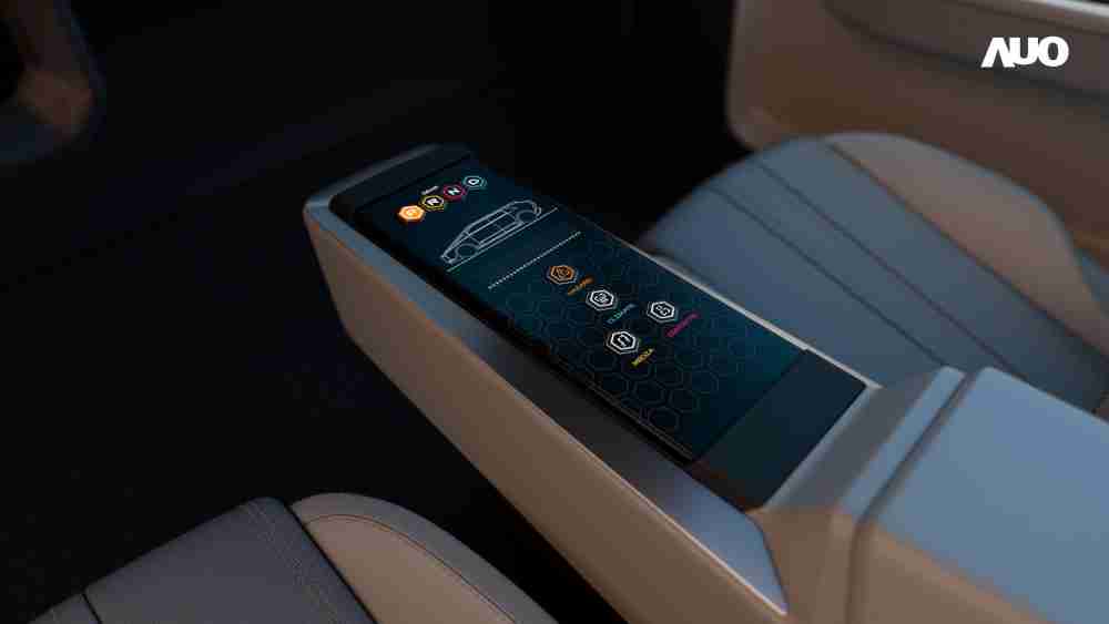 欧陆注册以人性化设计打造多变形态中控显示(Morphing Center Control)，，不使用时仅平面显示信息，，，进行操作时，，，显示器则会动态隆起，，转变成3D实体按钮，，，，并有触觉回馈，，，展示人机互动新体验